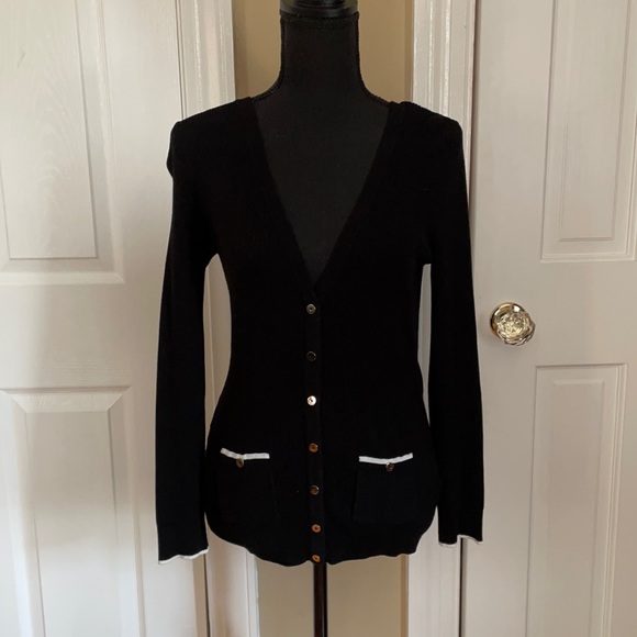 White House Black Market Sweater. - Picture 1 of 3